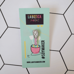 Pins Metalico Batidor Rosa – LA BOTICA