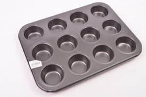 MOLDE ANTIADHERENTE 12 MUFFINS LISOS - Imagen 3