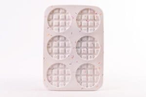 MOLDE SILICONA x 6 WAFLE REDONDO CONFETTI (ING) - Imagen 3