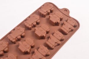 MOLDE SILICONA p/12 BOMBONES ROBOTS - Imagen 3