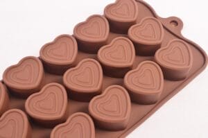 MOLDE SILICONA p/15 BOMBONES CORAZON RELIEVE - Imagen 2