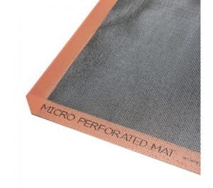 Whiskspro® - Micro Perforated Mat Medium 40X30